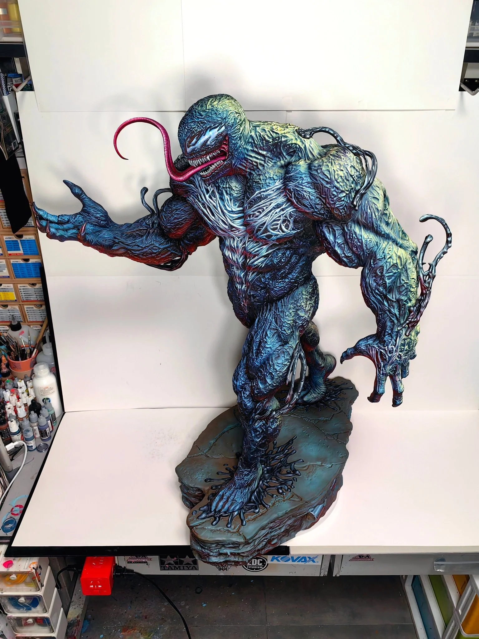 2d comic color comic figure repaint-venom - Image 6