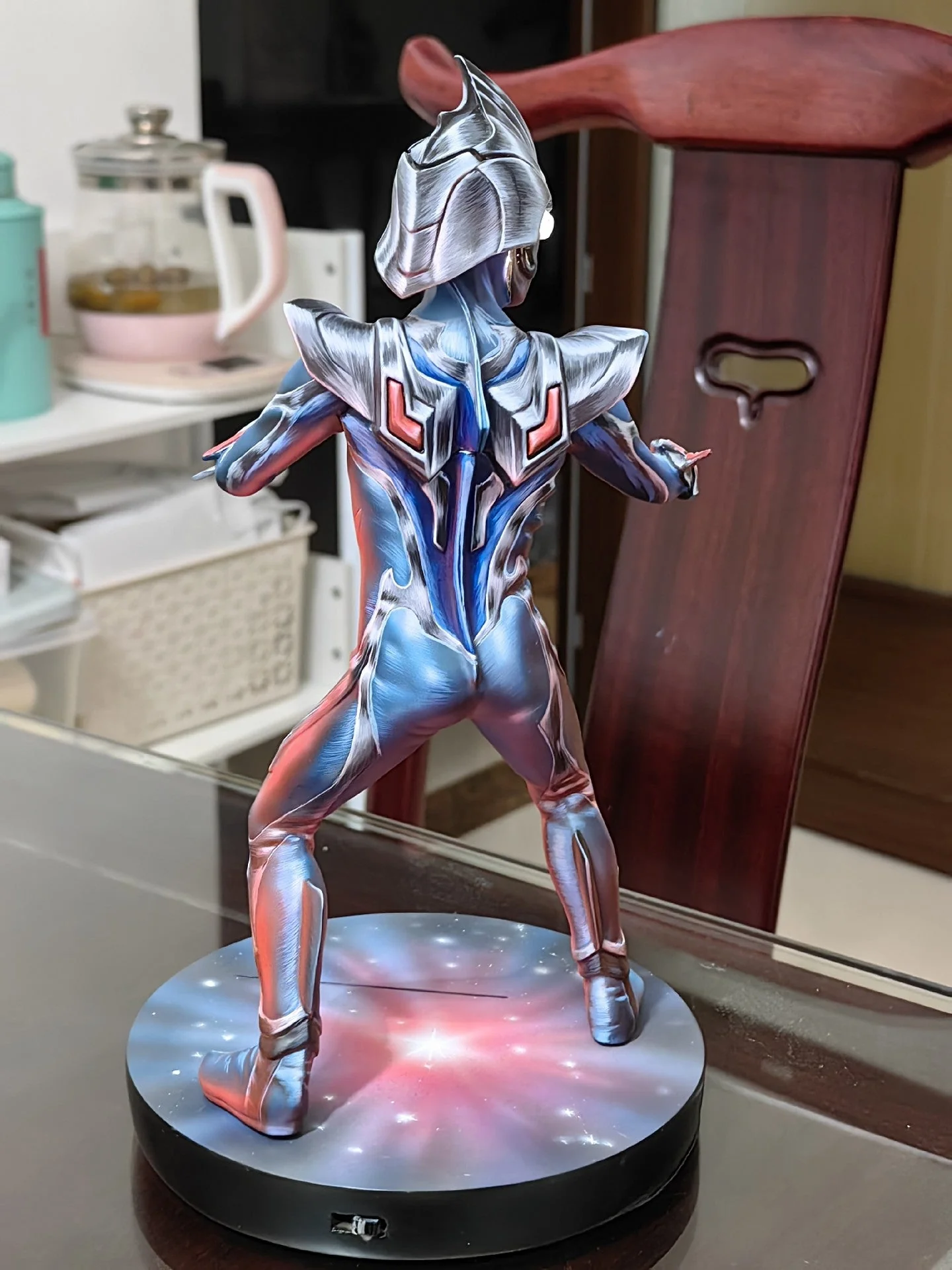 2d comic color ultraman figure repaint - Image 4