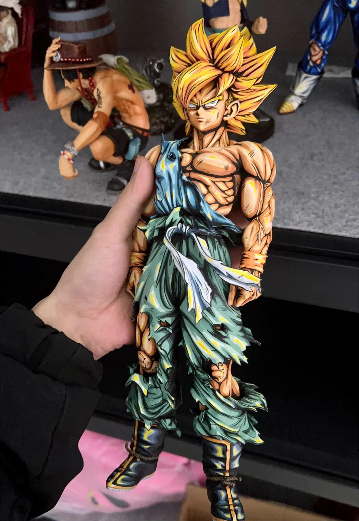 Dragon Ball  Anime coating Comic color effect Figure Goku Super Saiyan 2 - Image 4