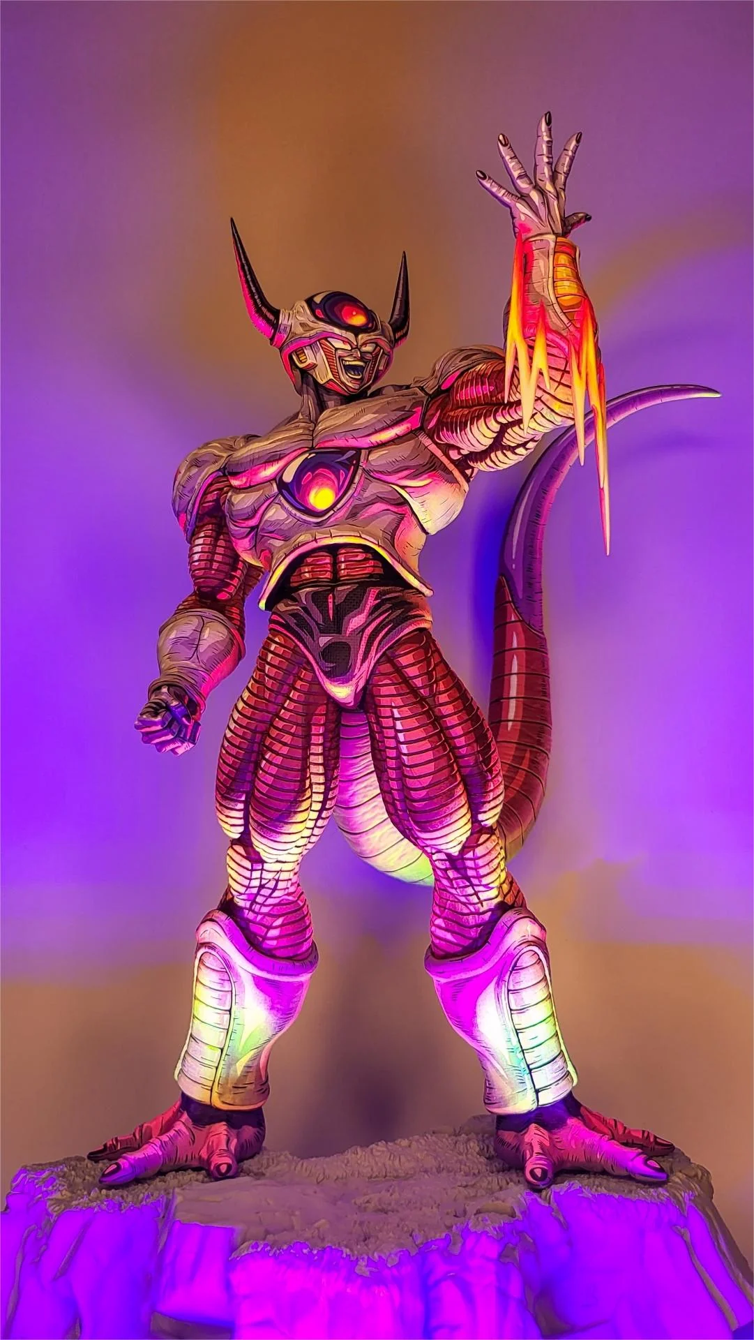 DragonBall Frieza GK statue manga color repainting - Image 5