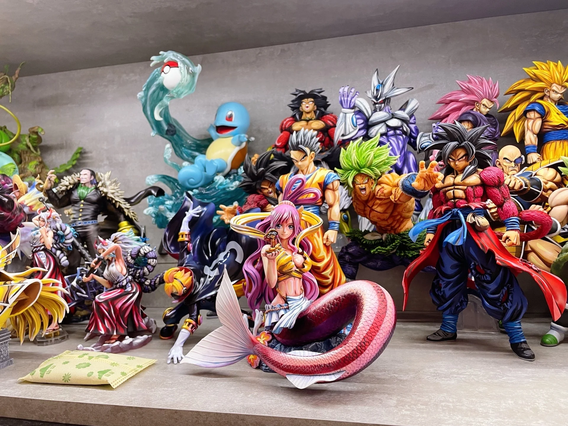 One Piece girls coating Comic color effect Figure model - Image 5
